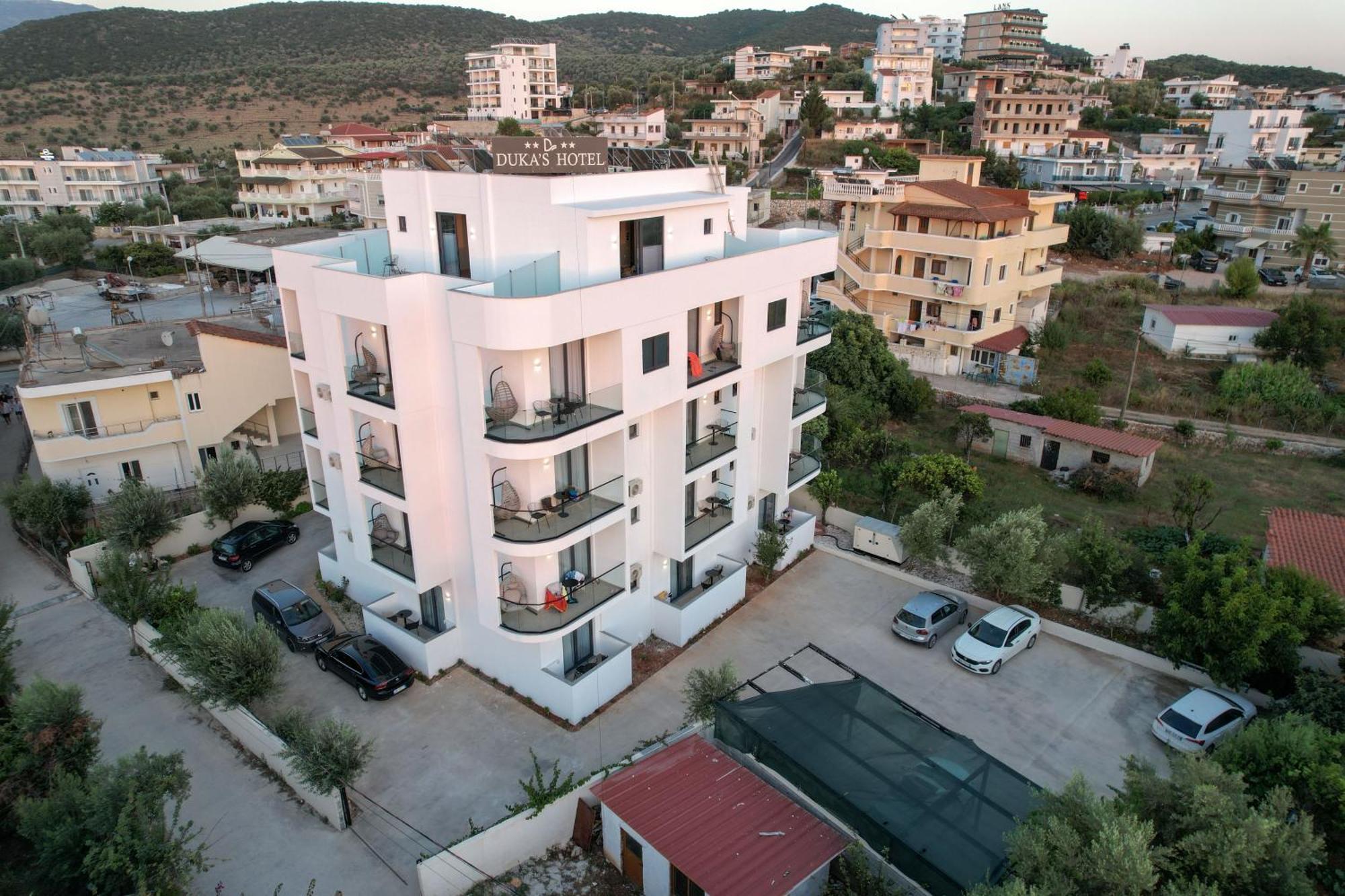 Duka'S Hotel Ksamil Eksteriør billede