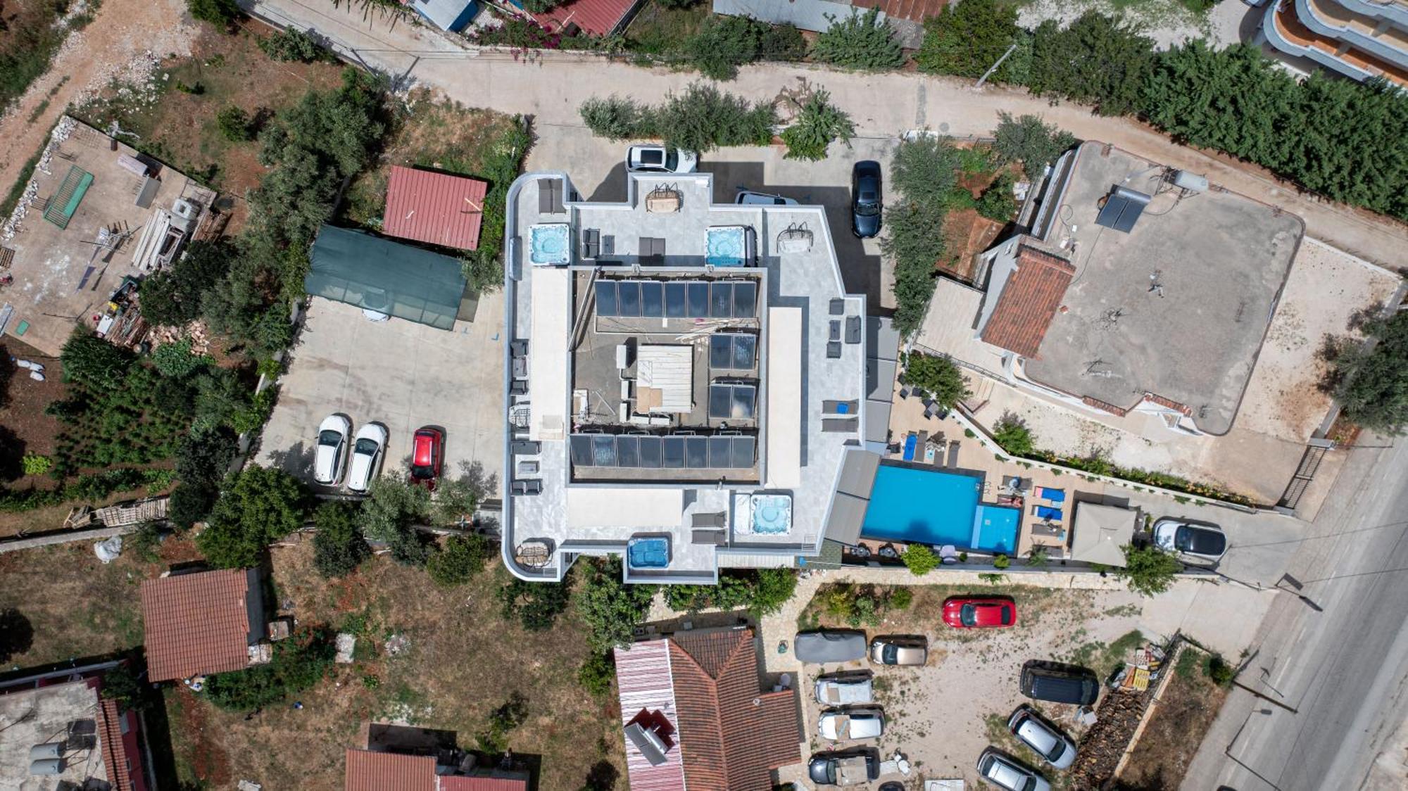 Duka'S Hotel Ksamil Eksteriør billede